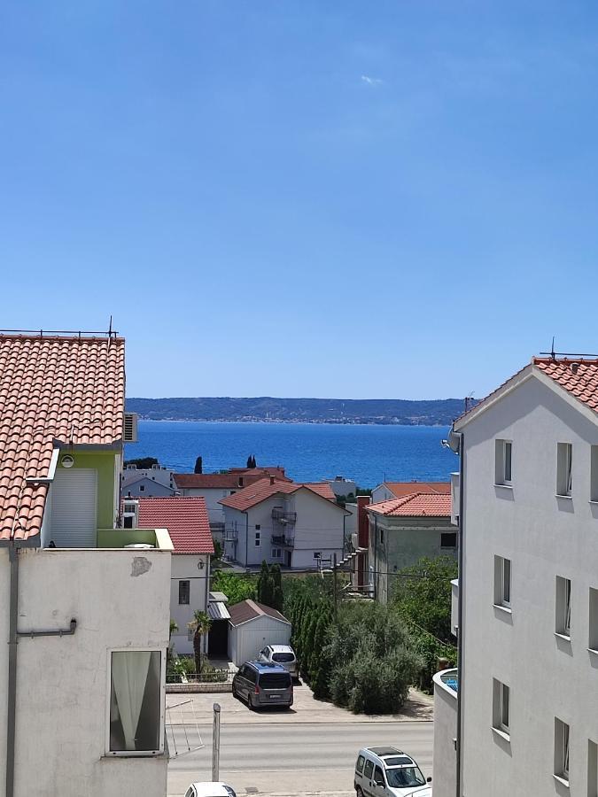 Top Floor Apartment With Sea View Kastela Exterior photo